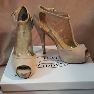 Steve Madden - Maggie Blush Sued